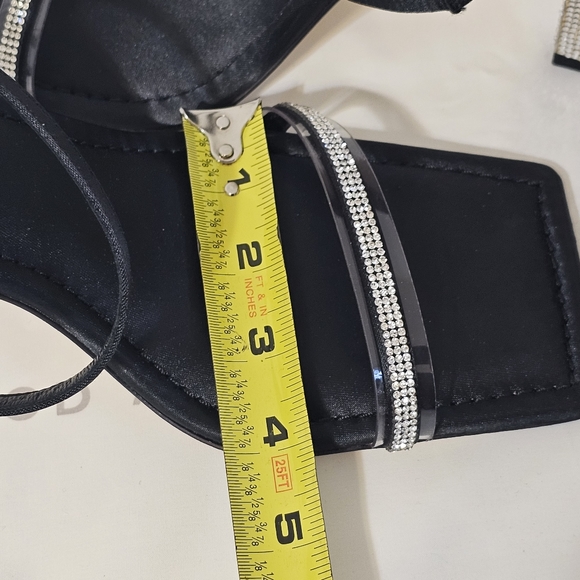 Good American Heels Black Satin Square Toe Slide Embellished New with dust bag - Picture 2 of 7